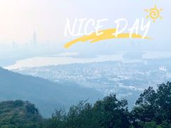 -紫金山山顶公园