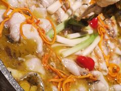-山城外·非遗酸菜鱼(蜀都万达店)