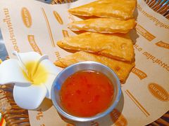 -小小集渔·泰式大排档(太古里香槟店)