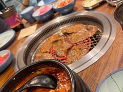 -明洞阿姨·韩式酱蟹烤肉·创意料理(三元桥店)