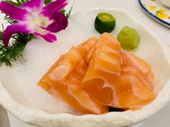 三文鱼刺身-肆月河豚·新淮扬(金融街店)