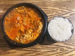 -吴草鸡爪오초닭발韩食堂(融恒盈嘉中心店)