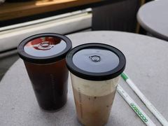 -星巴克臻选(上海合生汇1F店)