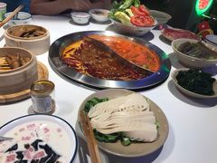 -卤校长重庆火锅(国兴店)