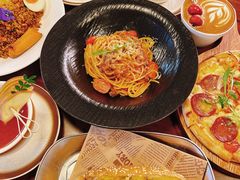 -mordew加州日记西餐&小酒馆(新天地店)