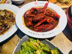 -叶派龙虾•招牌香辣蟹·海鲜(中海国际店)