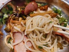 -红鼻子桂林米粉(金唐新光界店)