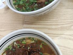 -小马牛肉面·牛骨熬制(南京博物院店)