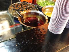 黑色经典臭豆腐-黑色经典臭豆腐·湖南特产(坡子街店)