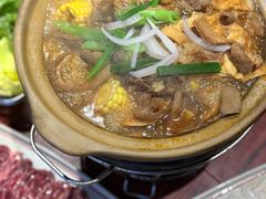 -沙胆彪炭炉牛杂煲(成都玉林店)
