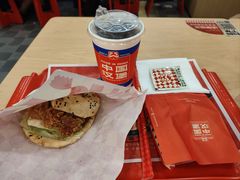 -塔斯汀中国汉堡(白云京溪地铁站店)