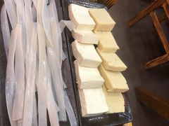 -丽江人家斑鱼火锅(保健路店)