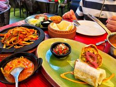 -Pistolera Mexican Cantina女枪手墨西哥餐厅(碧云路店)