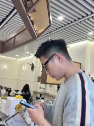 -MARTIN'S BARBER SHOP男士理发馆