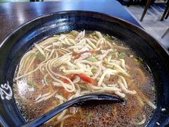 茭白肉丝浇-大龙汤包