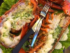 -J Daeng Seafood