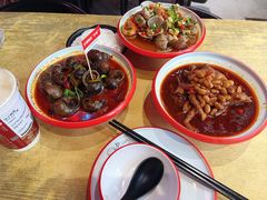 -老闵田螺馆·南昌特色小炒(梦时代店)