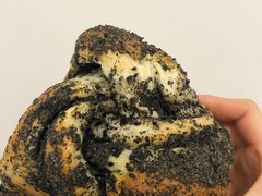 -玥儿弯弯手作烘焙(中海国际社区御城店)