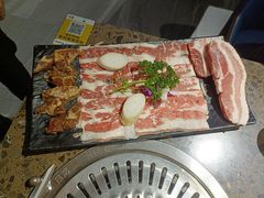 -肉加韩国料理·烤肉(金茂湾店)