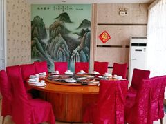 -老刘生态大鱼坊铁锅炖鱼(赛马场店)