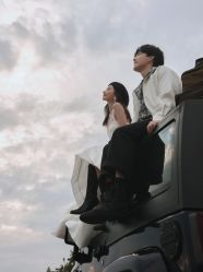 -樱花婚纱摄影