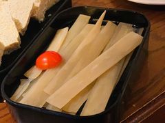 四川粉条-佬土鹅肠火锅(解放路店)