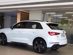 -上海冠松华奥奥迪4S店(张江店)