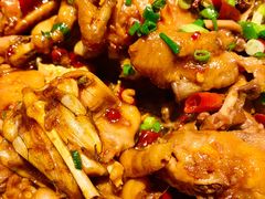 鸡翅煲-胖哥俩肉蟹煲(悦荟广场店)