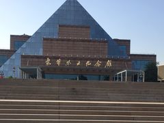 -上海市龙华烈士陵园