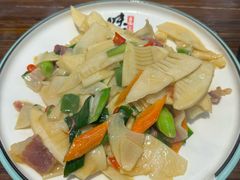 -民间瓦缸煨汤館(嵩山路店)