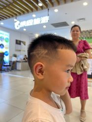 -萌酷专业儿童剪发造型(悦方店)