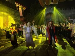 -茅山东方盐湖城景区