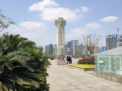 -成都东站-停车场