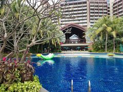 -三亚湾海居铂尔曼度假酒店