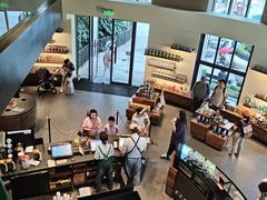 -星巴克(迪士尼小镇店)