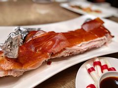 片皮烤乳猪-御宝轩(益丰·外滩源店)