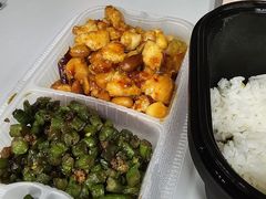 宫爆鸡丁-京味斋·烤鸭·北京菜(安贞店)