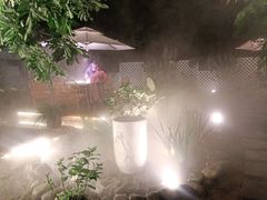 -墨居上隐·院子里火锅(峨眉店)