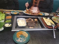 -臻牛烤肉
