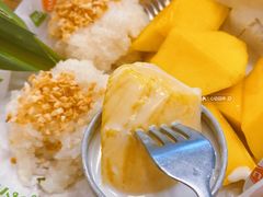 -小小集渔·泰式大排档(太古里香槟店)