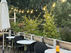 -北平花园·MUA摩造汉堡·北平咖啡(南锣鼓巷胡同店)