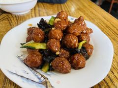 焦溜丸子-红实家常菜(静安里店)
