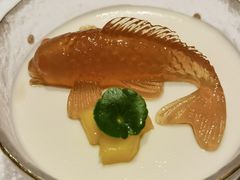 -醉辉皇上海之巅(上海中心大厦店)