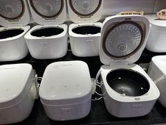 -鱼你在一起(大兴王府井奥莱UP Town店)