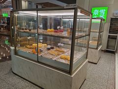 面包甜点陈列柜-奈雪的茶(市百一店)