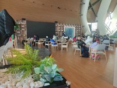 -抱抱地球咖啡馆(国家海洋博物馆店)