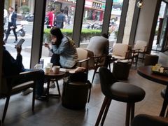 靠窗位-星巴克(古象大酒店店)