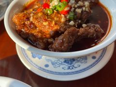 -炉小二铜锅牛蛙•川湘菜(三里屯店)