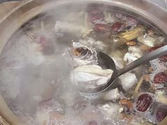 -威邵鸡煲(西华路总店)