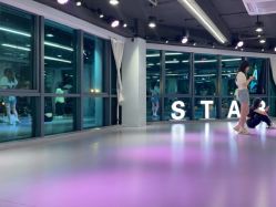 -STAR舞蹈工作室